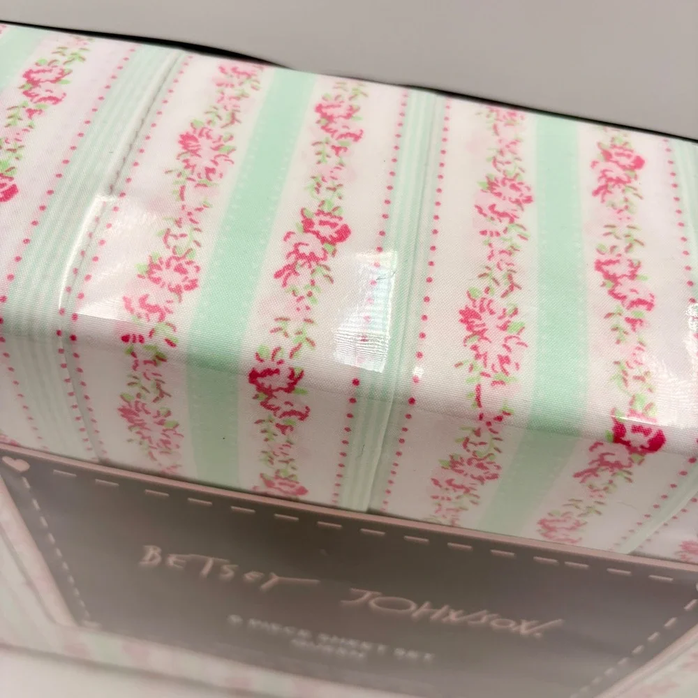 Betsey Johnson Queen Sheet Set 6 Piece Romance Stripe Pink Floral Mint Green NEW